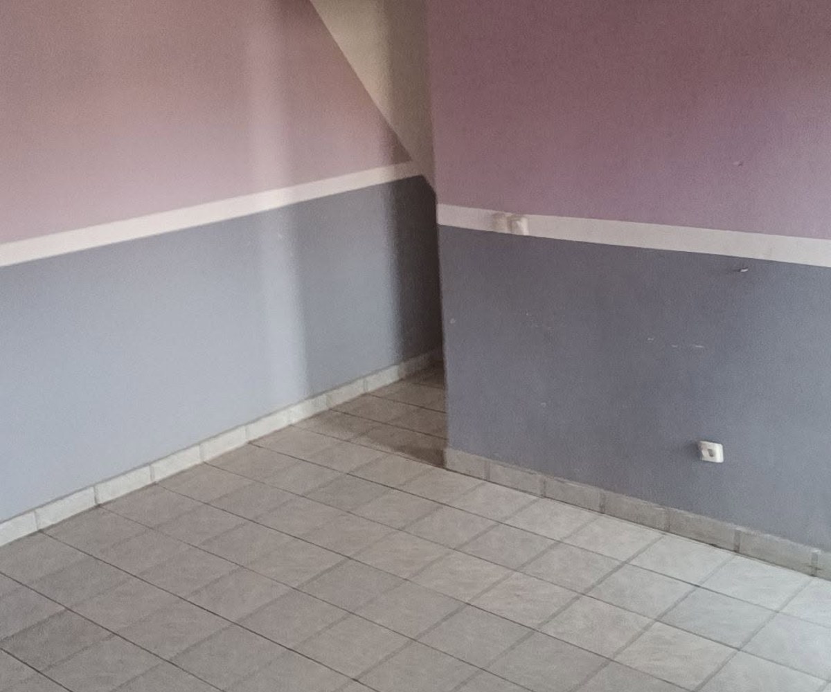 Grand studio moderne à louer - Monti