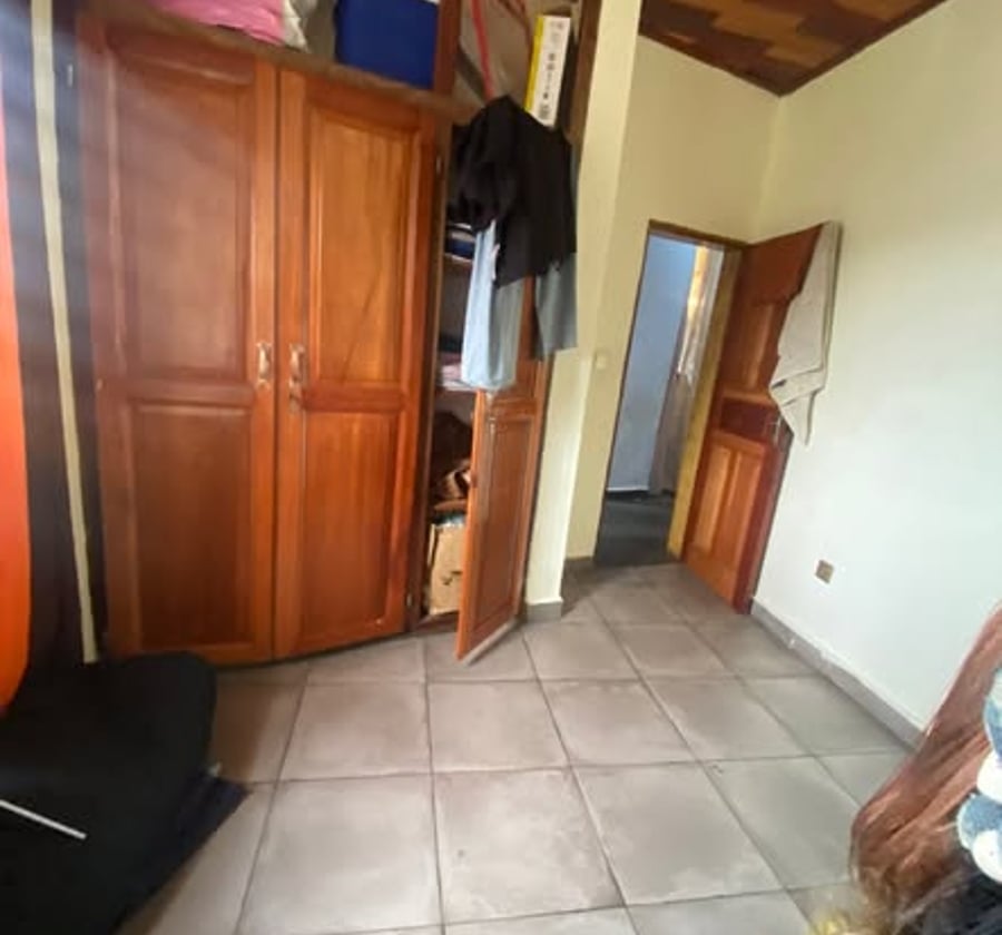 Appartement 2 chambres à Louer à Logpom Bassong