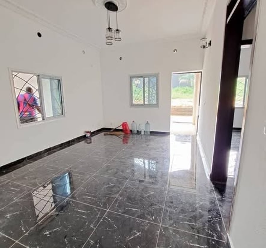 Appartement à louer à Logbessou - 2 chambres - 90 000 FCFA/mois
