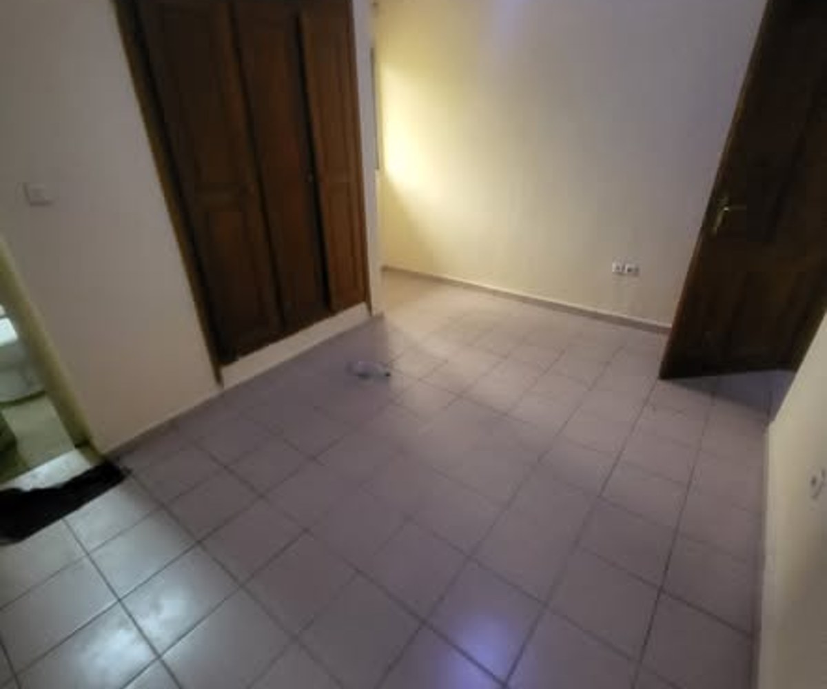 Appartement à louer - Santa Barbara, Bonamoussadi