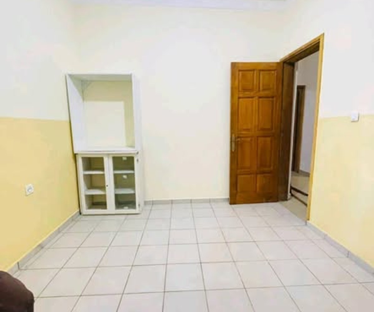 Appartement moderne 3 chambres à louer à Logpom