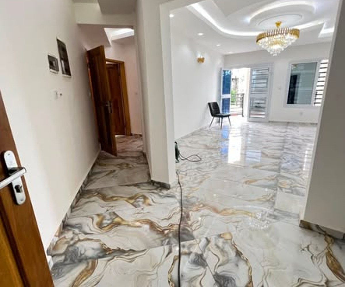 Appartement haut standing à louer à Makepe