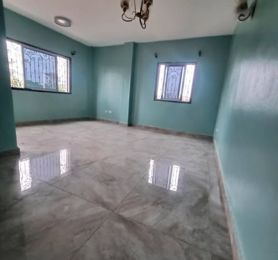 Appartement haut standing à Nkolfoulou - 150 000 FCFA/mois