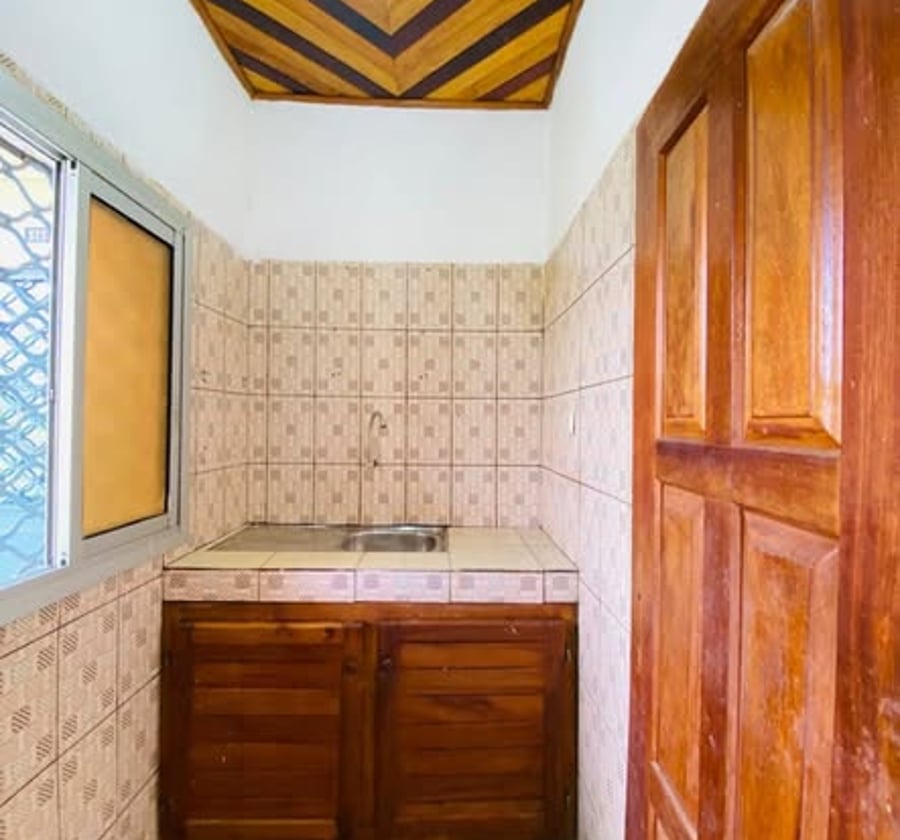 Studio moderne à louer à Logpom