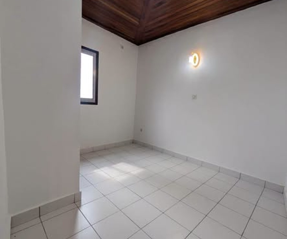 Studio haut standing à Logbessou