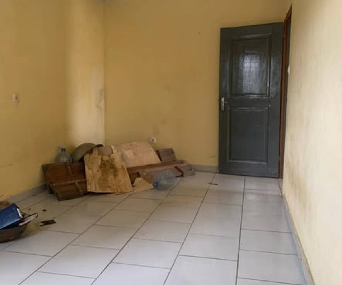 Studio à Yassa - 35 000 FCFA/mois
