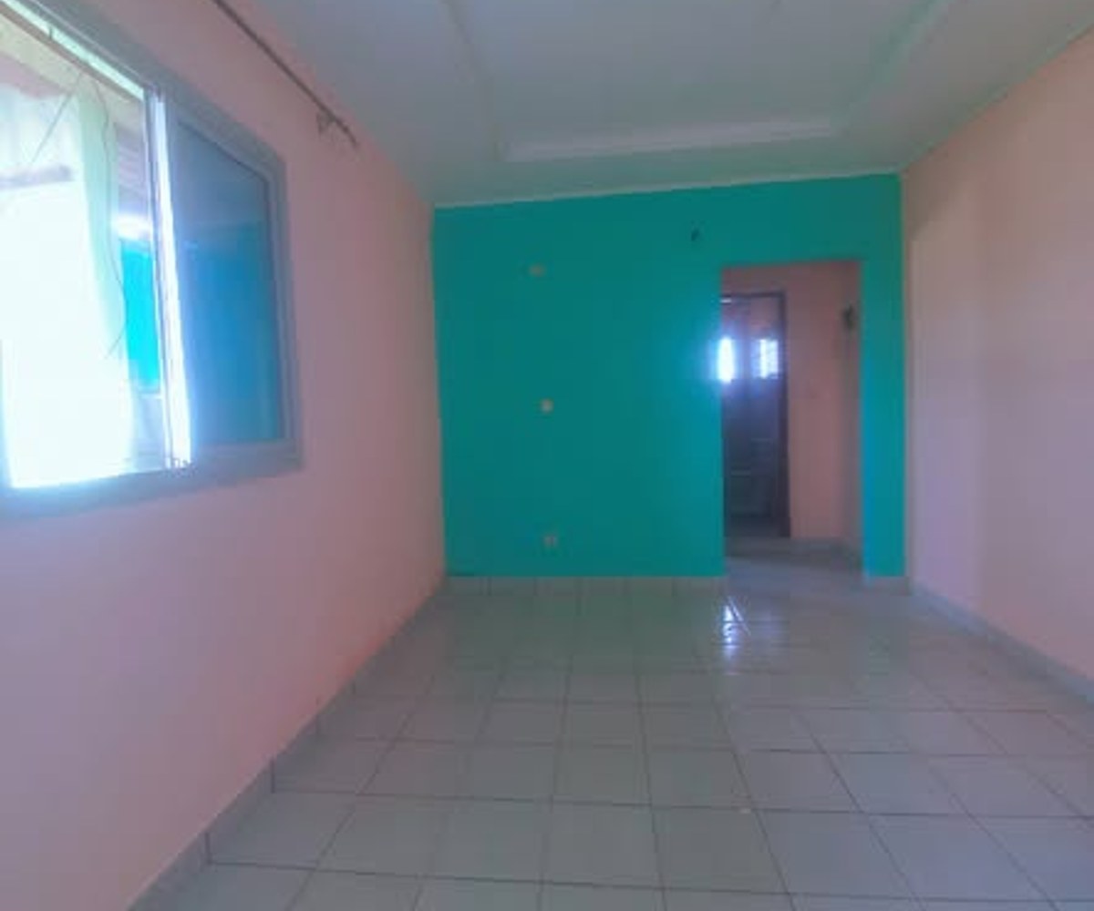 Studio moderne à louer à Ndogbong