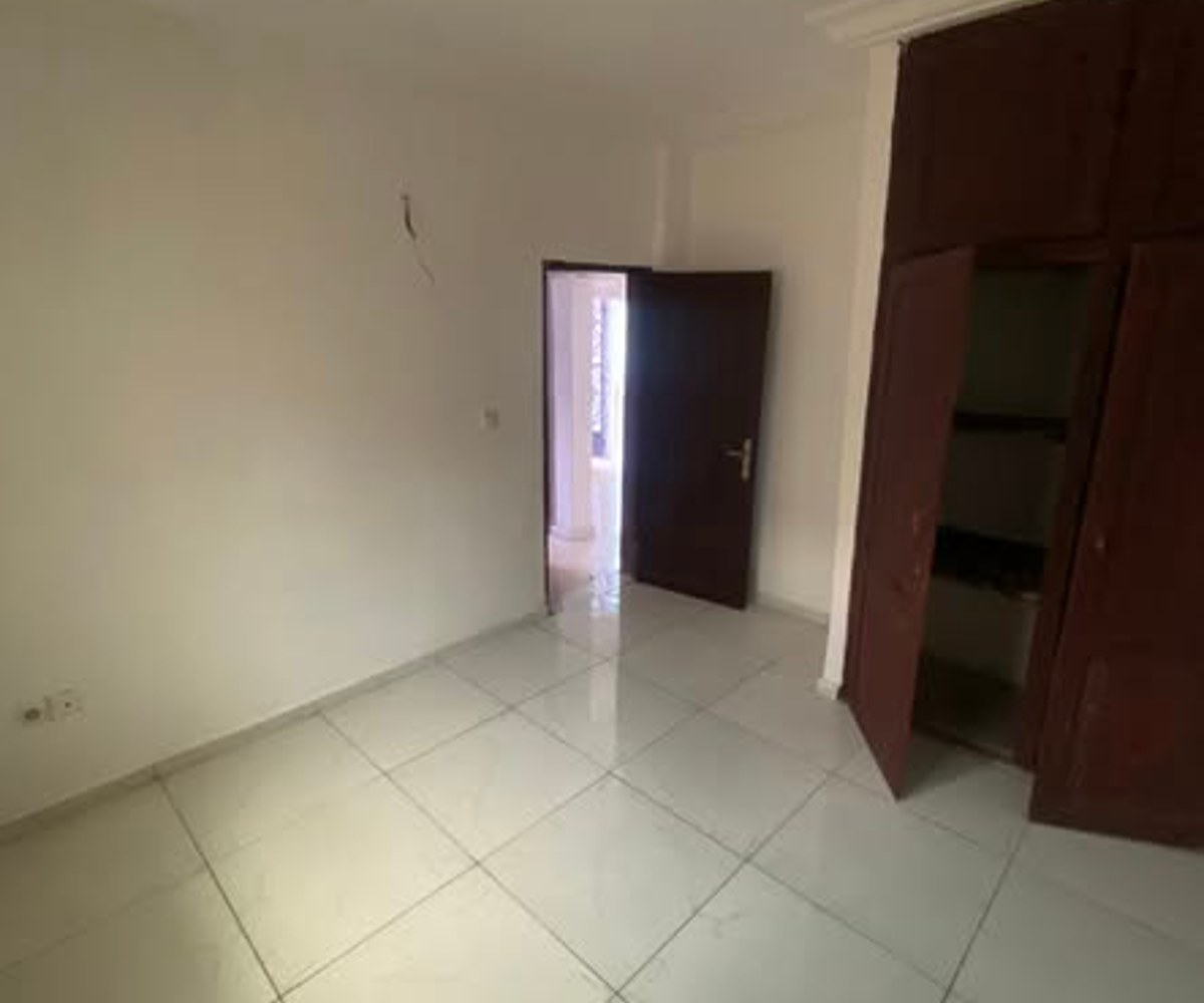 Appartement moderne à louer à Odza Borne 10