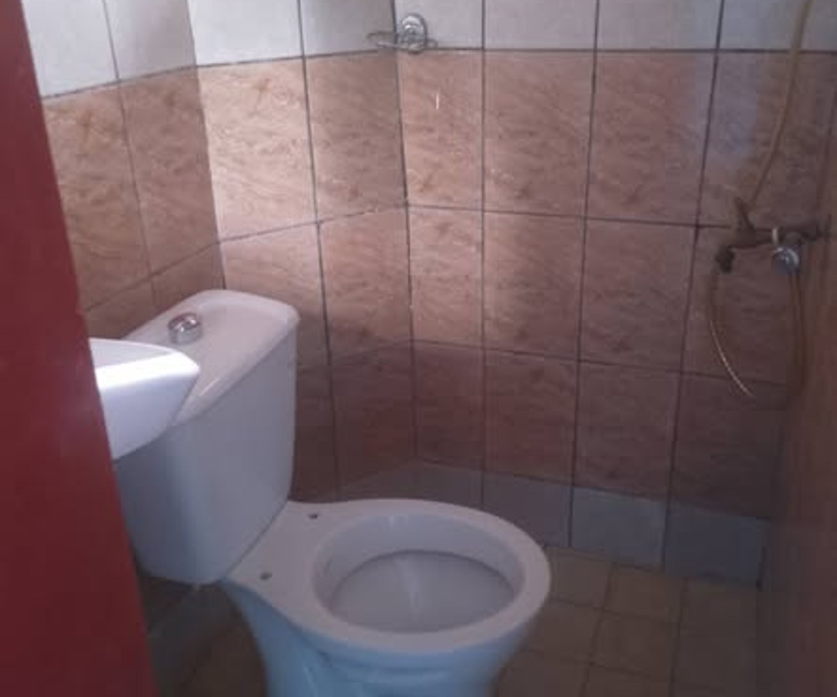 Chambre moderne à PK 16 - Douala