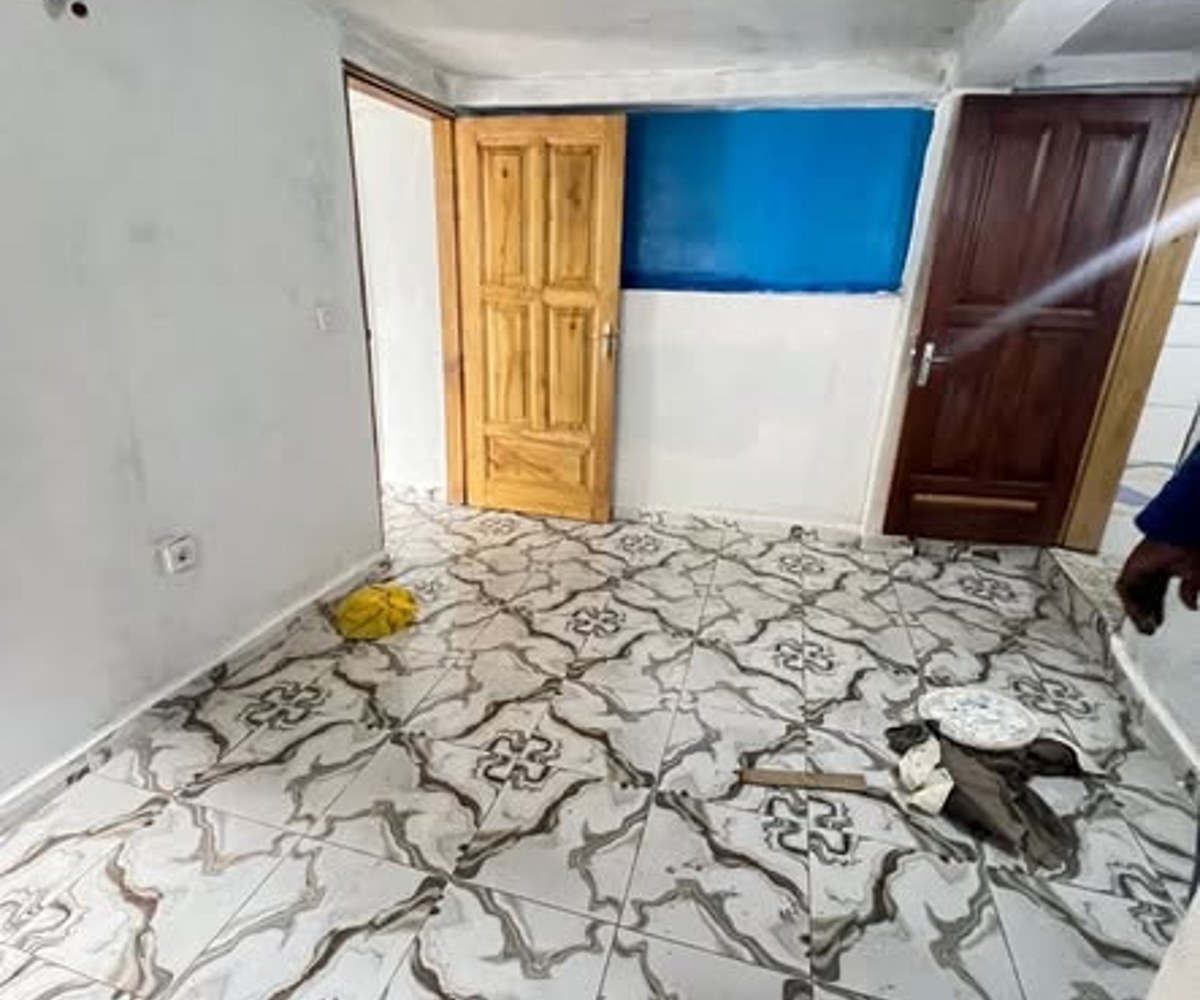 Studio moderne à louer à Nsimeyong
