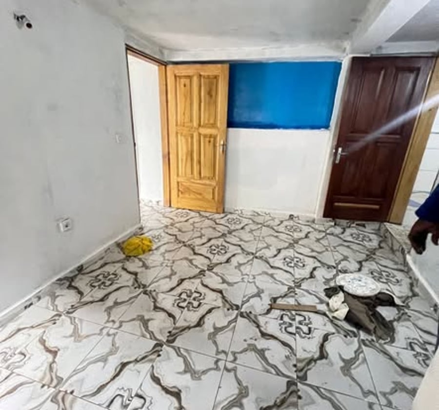Studio moderne à louer à Nsimeyong