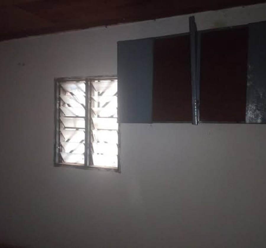 Maison de deux chambres à louer - Essomba