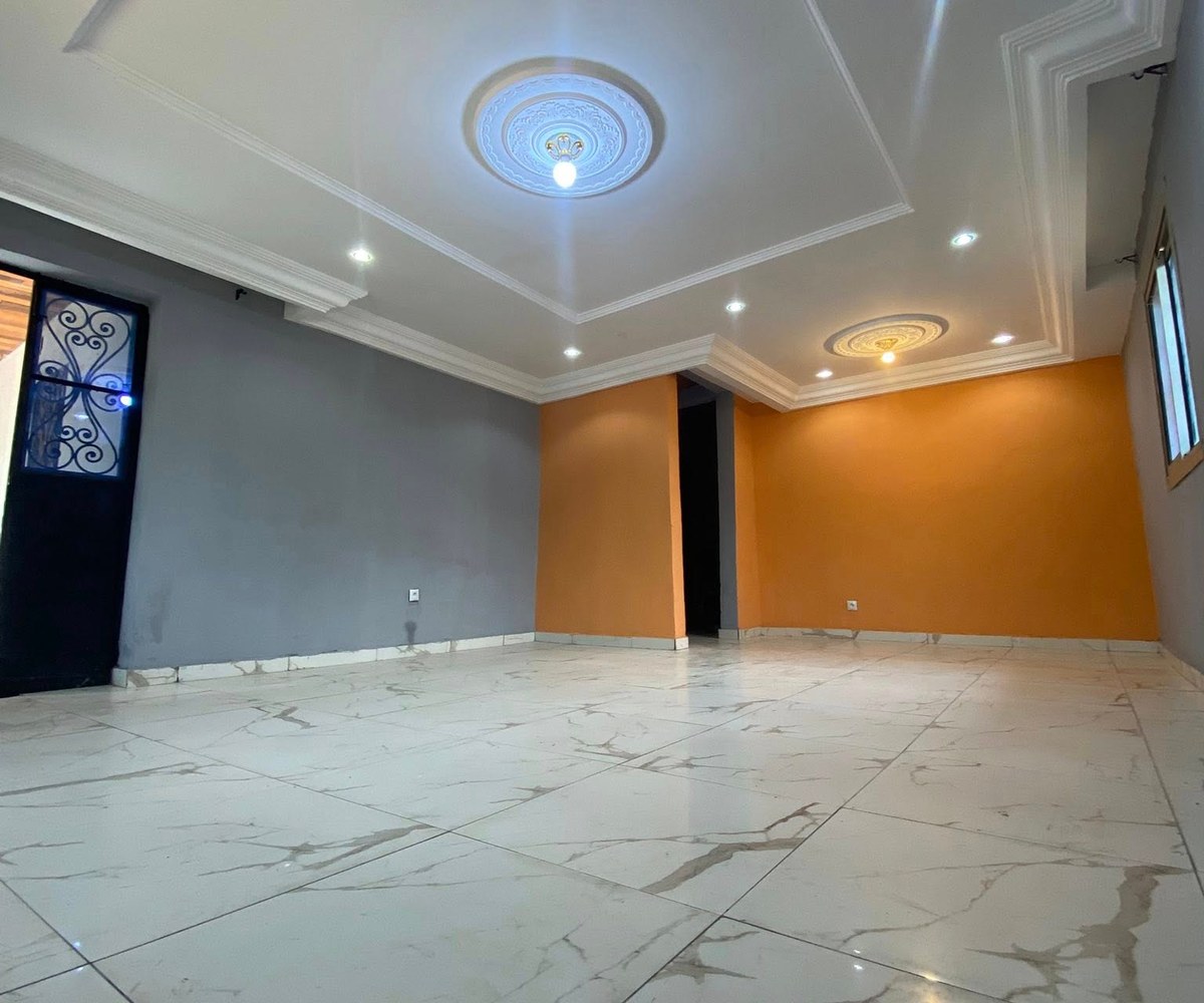 Vaste appartement à louer - BOCOM Cogefar, Douala