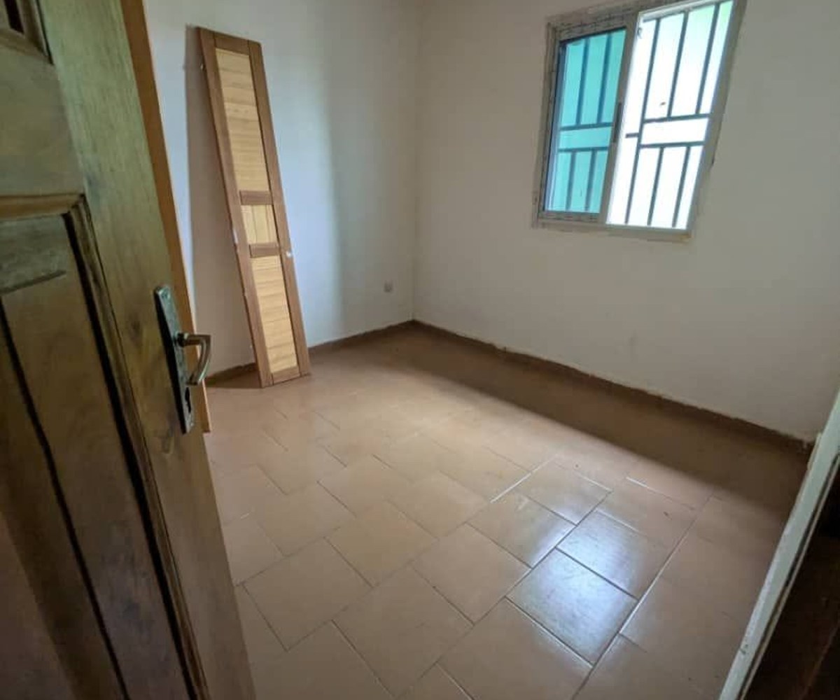 studio moderne 50mil à louer à odza borne 12 dans la barrière avec parking camwater moto 200f service immobilier svp