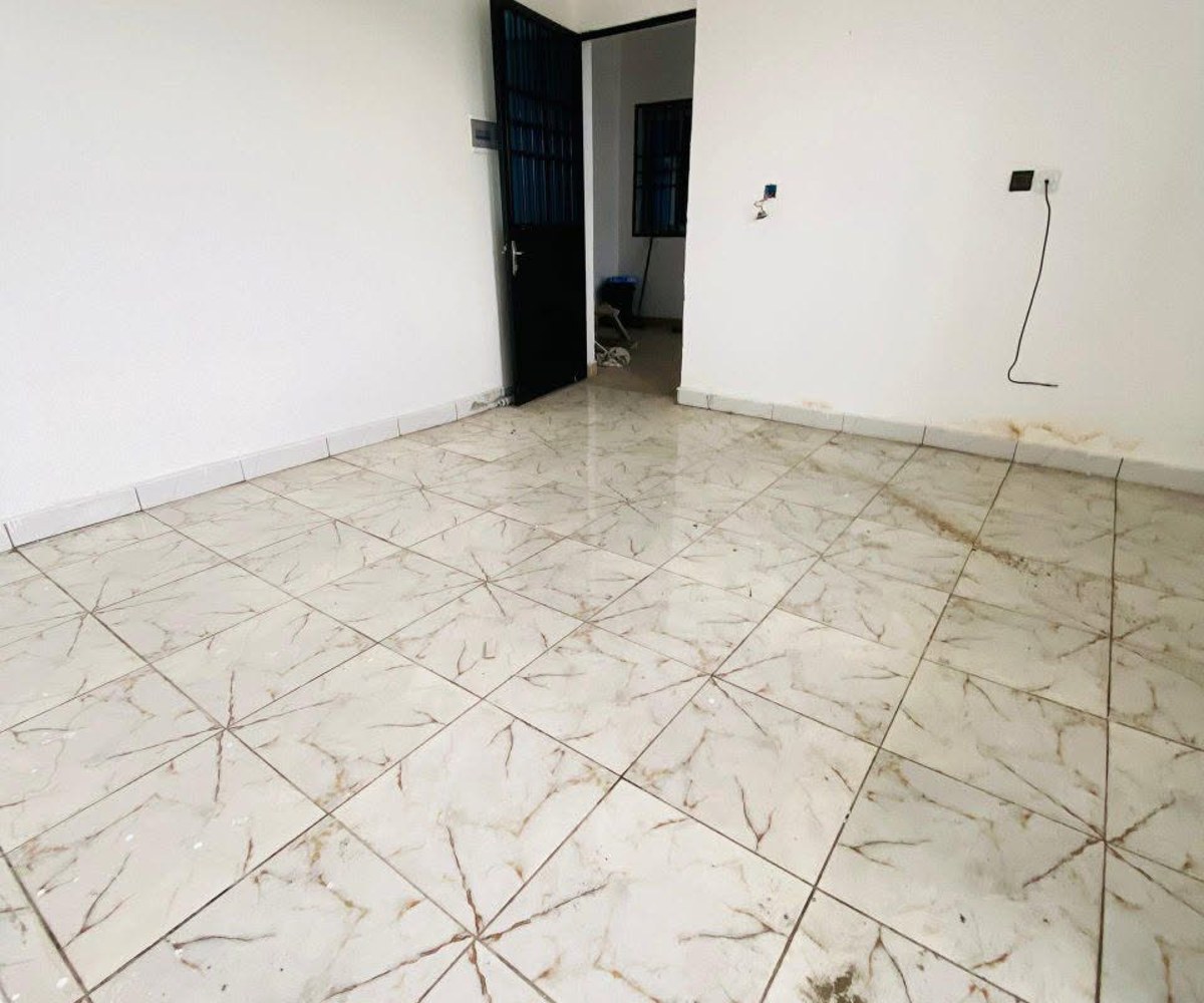 Vaste studio moderne à louer - Bépanda