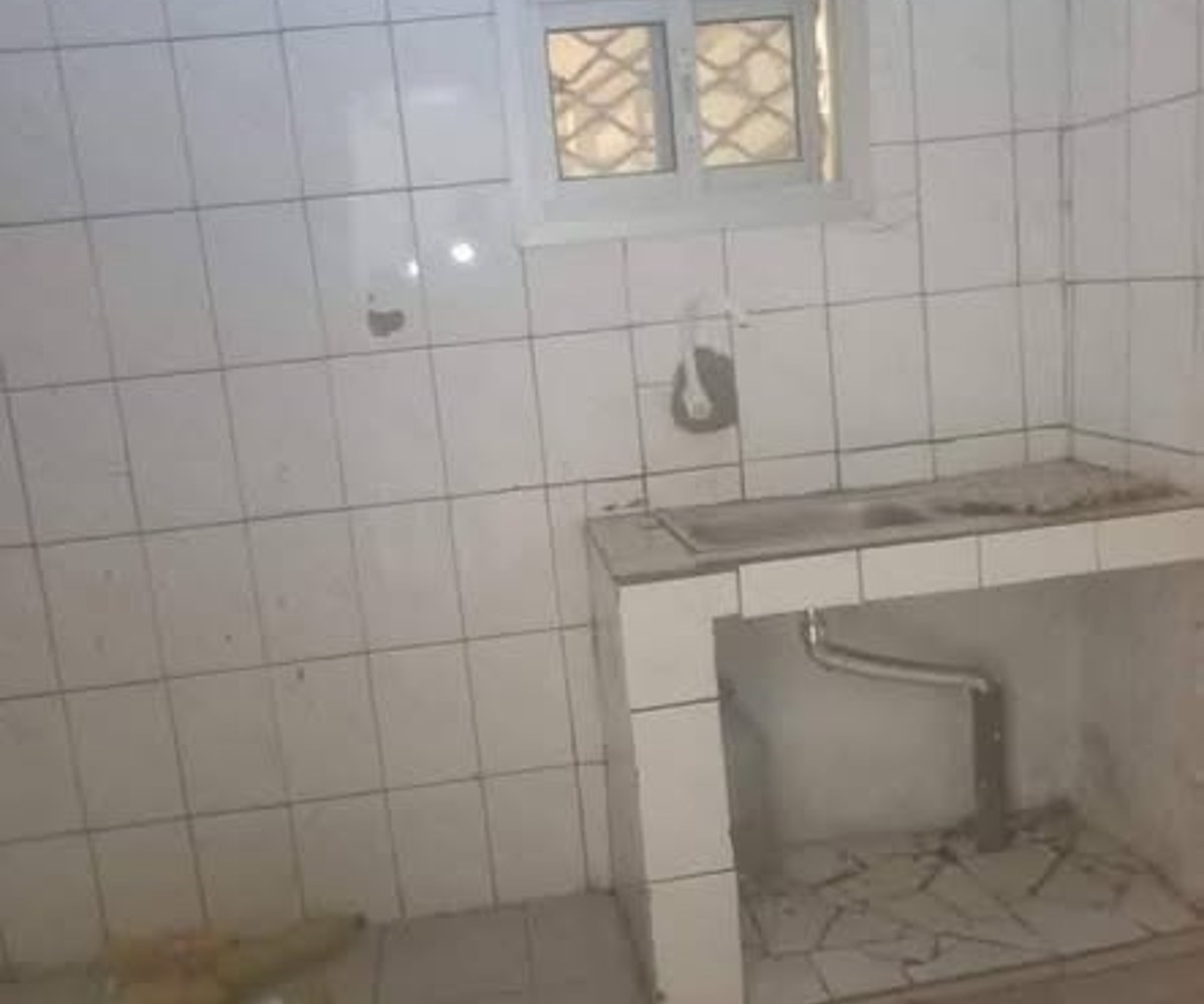 Studio à louer à Ndogbong
