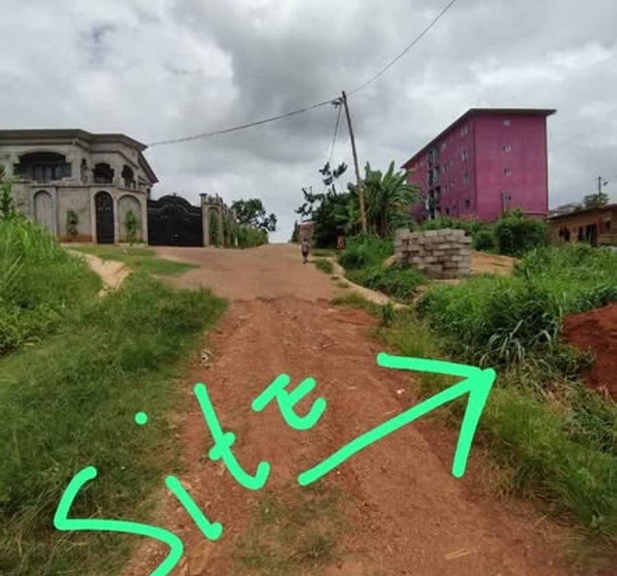 Terrain titré à Nkolfoulou, Yaoundé