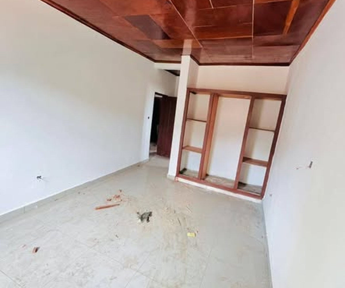 Appartement à louer à Biyem-Assi - 2 chambres, 3 douches, 100 000 FCFA