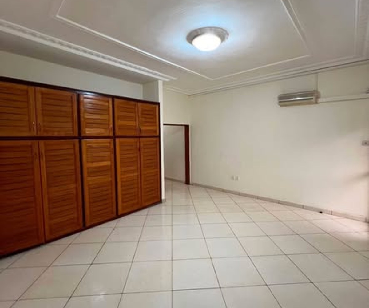 Appartement bon standing à Bastos, Yaoundé