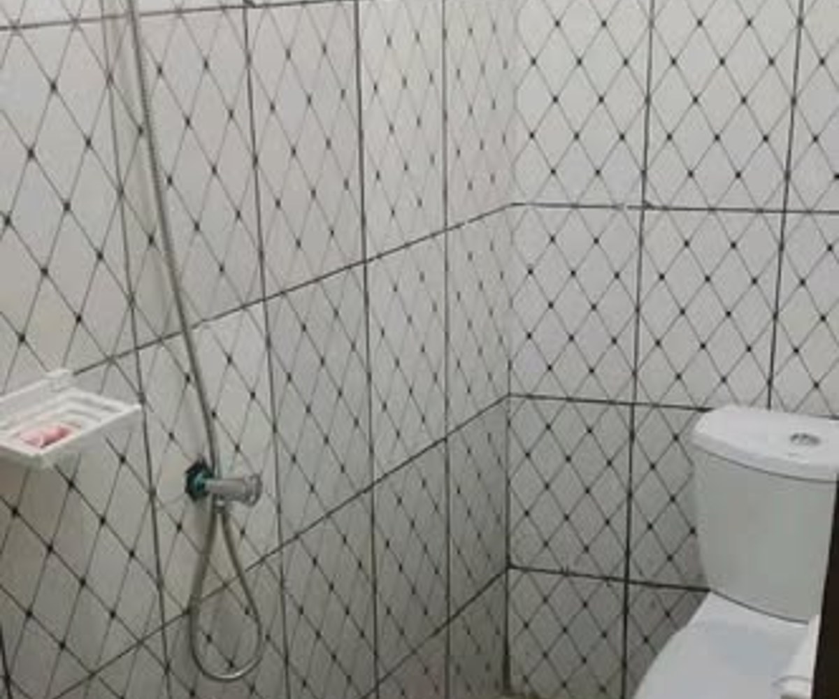 Deux chambres modernes à louer à Nkoabang