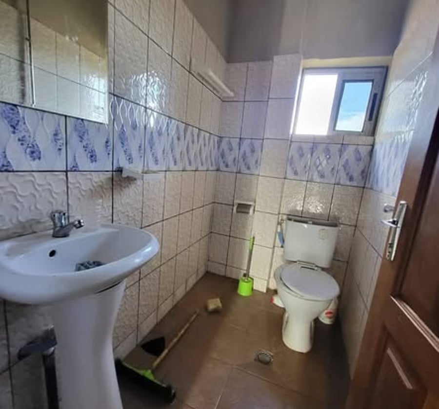Studio moderne à Damas, Yaoundé - 70 000 XAF/mois