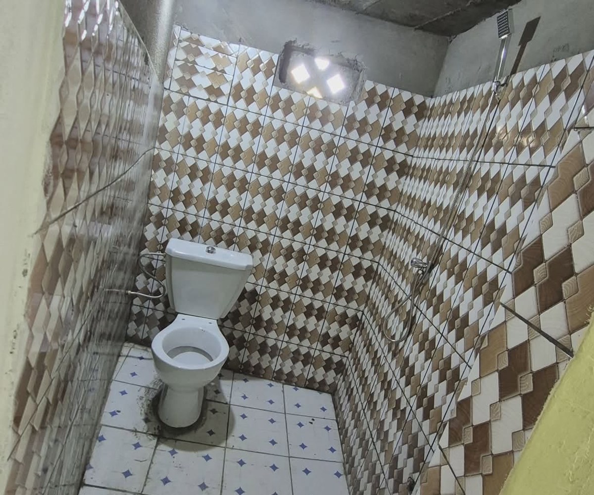 Chambre moderne 2 pièces - Village, Douala