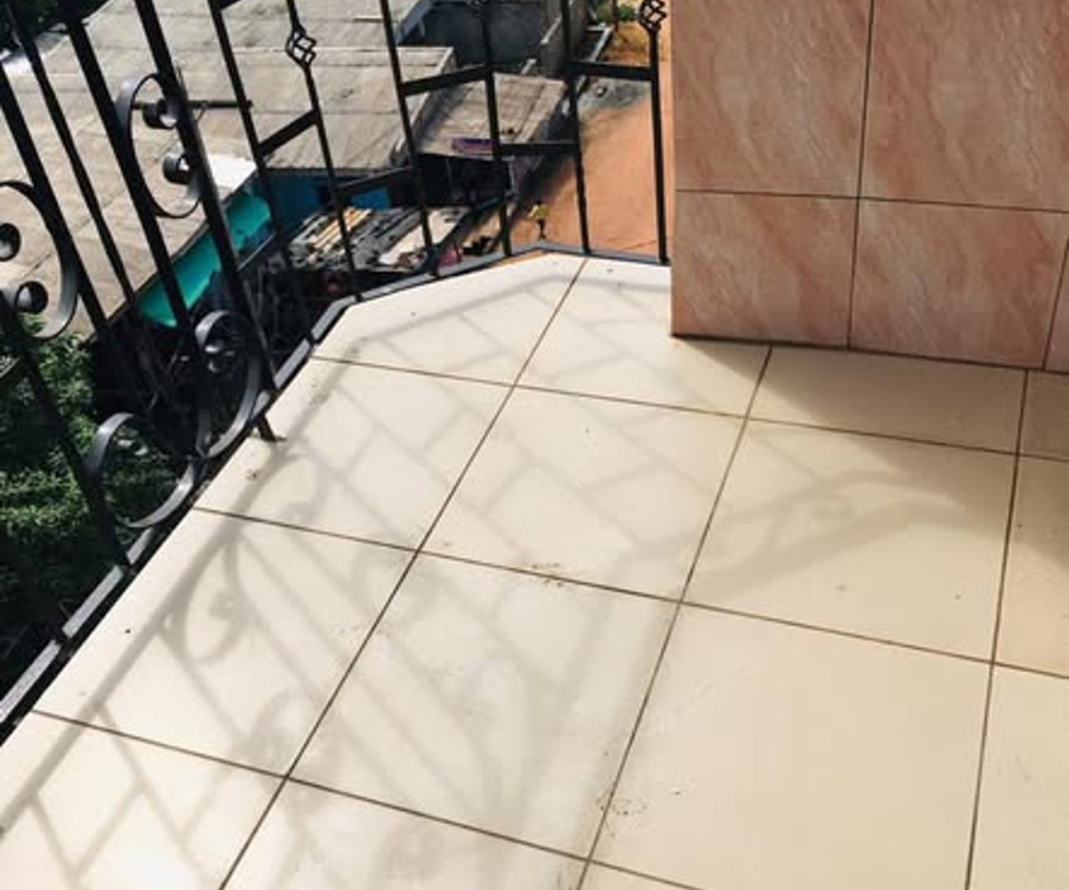 Vaste et magnifique appartement moderne à louer à PK8