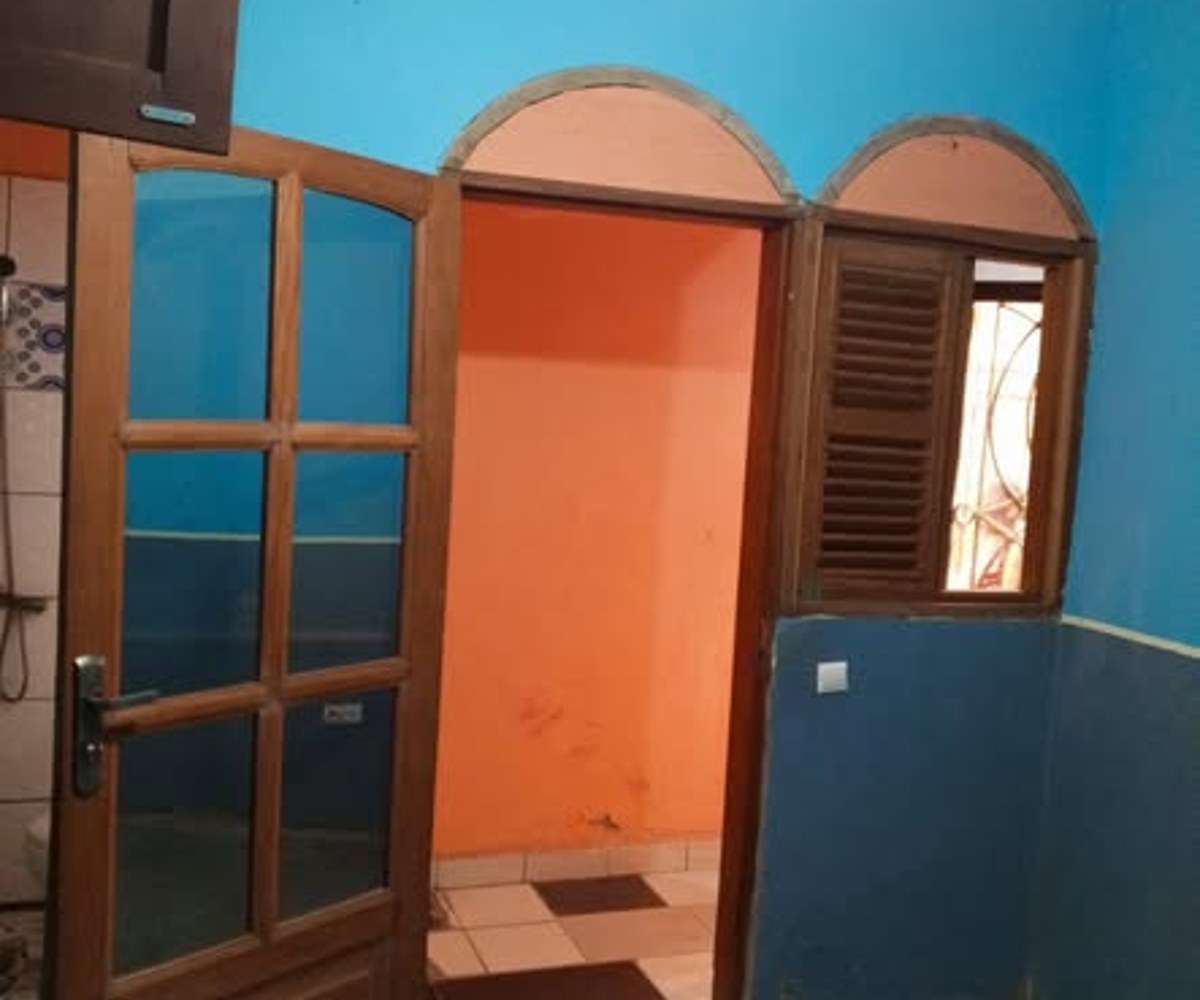 Appartement 2 chambres à louer - Nkolmesseng, Yaoundé