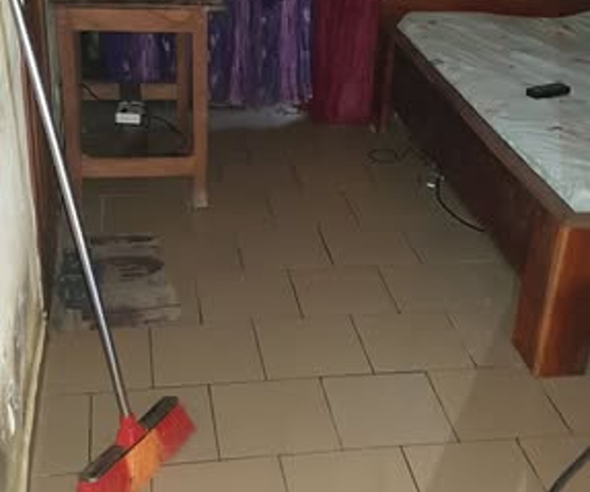 Grande chambre à Maképé Bel Air - 30 000 FCFA/mois