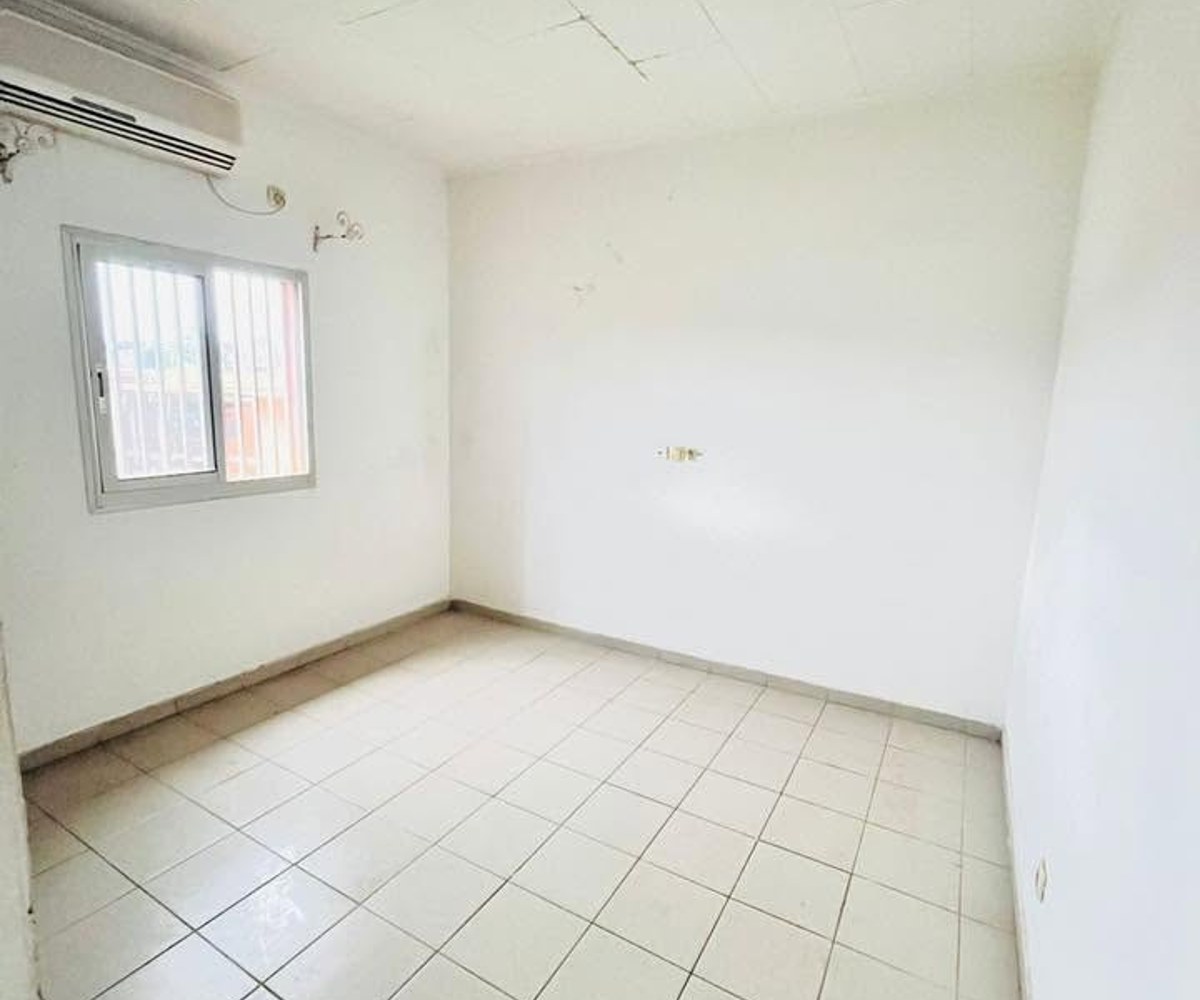 Studio moderne à louer - Biyem Assi Jouvence