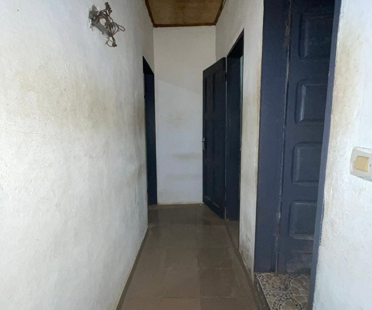 Chambre moderne à louer à Logbessou