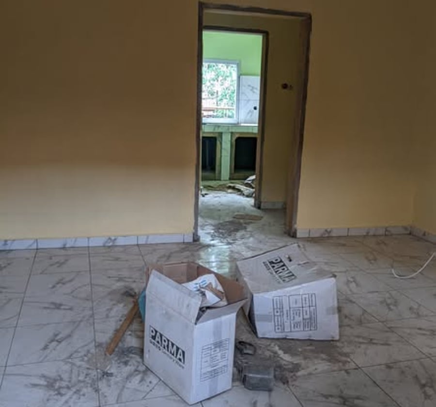 Studio moderne à louer - Fourgerol, Yaoundé