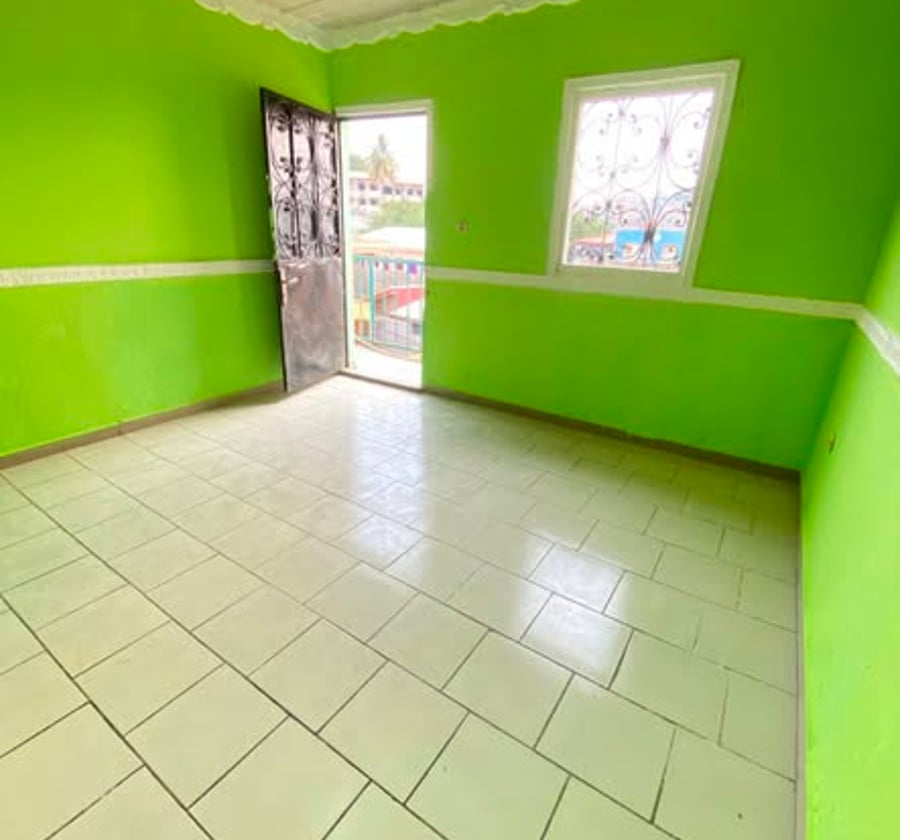 Chambre moderne à louer à TKC