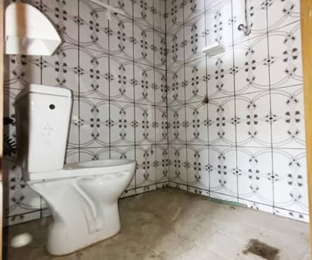 Grand studio moderne à Village, Douala