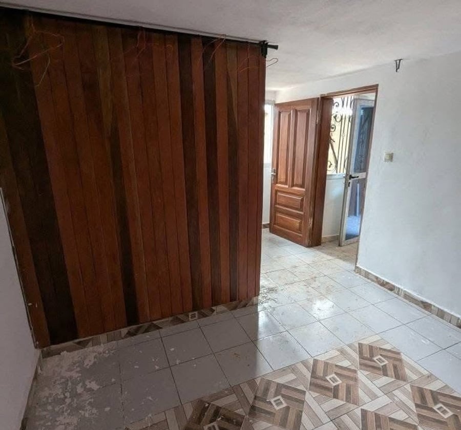 Studio VIP 4 pièces à Tsinga Village, axe Soa