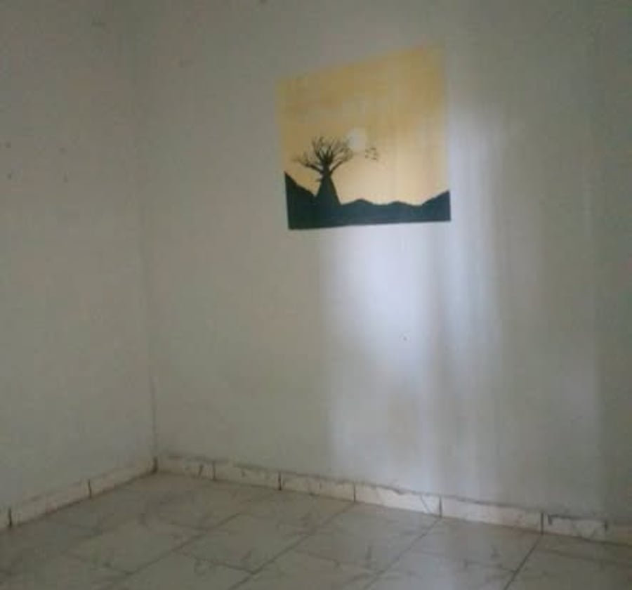 Chambre moderne à louer à Nkoabang