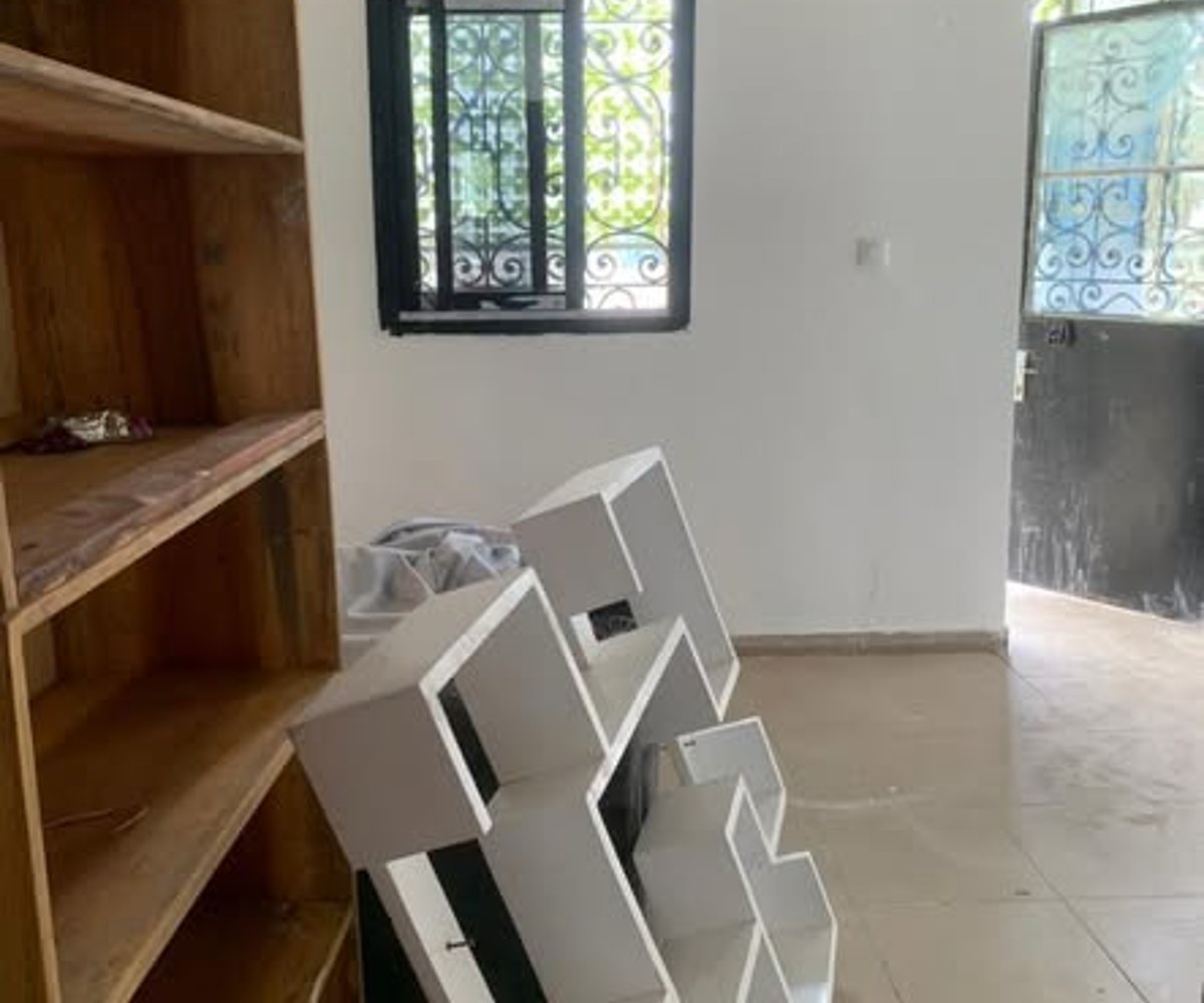 Chambre moderne staffée à louer - Ngodi Bakoko, Douala
