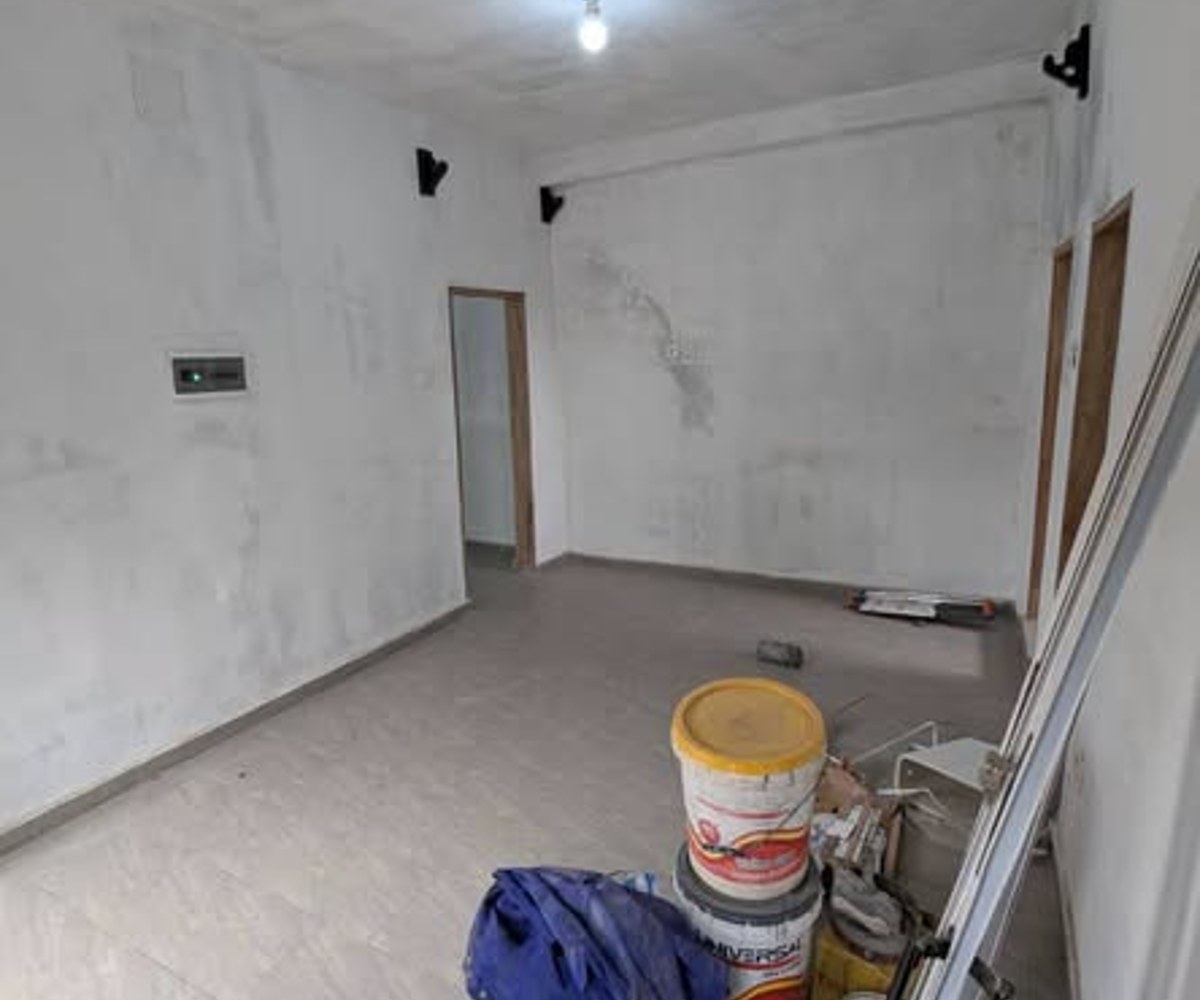 Studio moderne à louer à Messassi