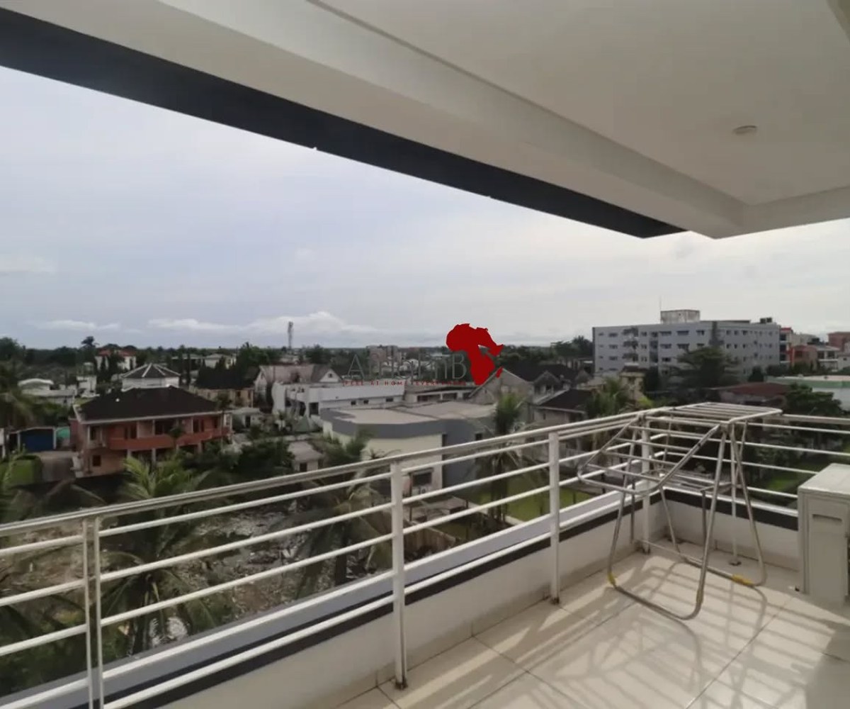 Studio meublé à Bonapriso, Douala