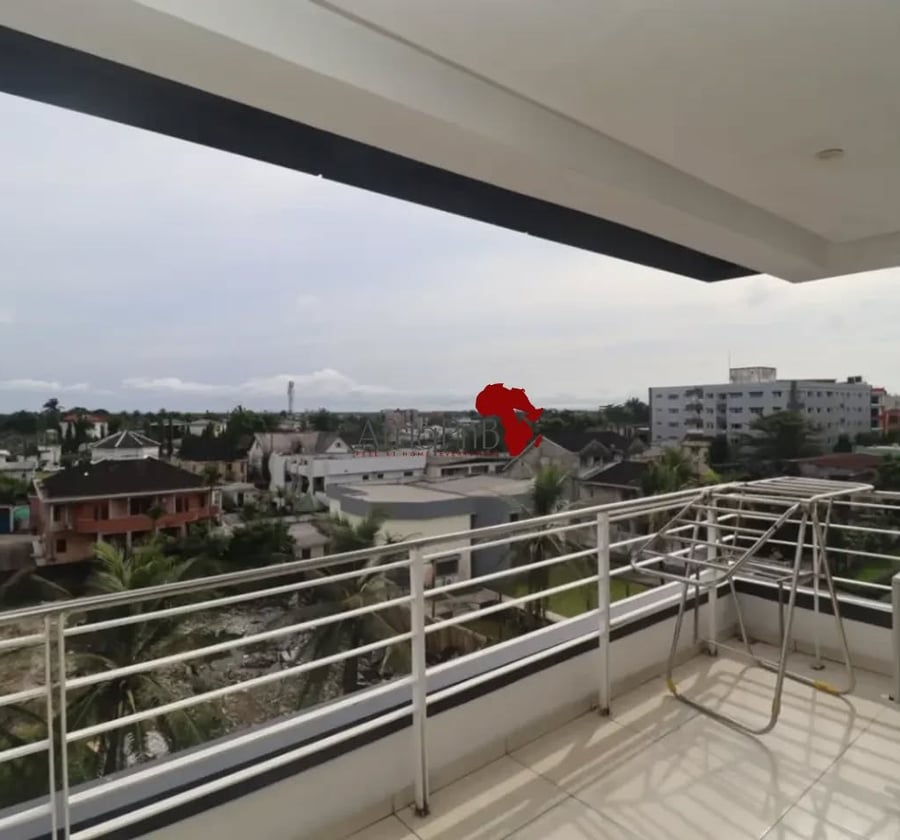Studio meublé à Bonapriso, Douala