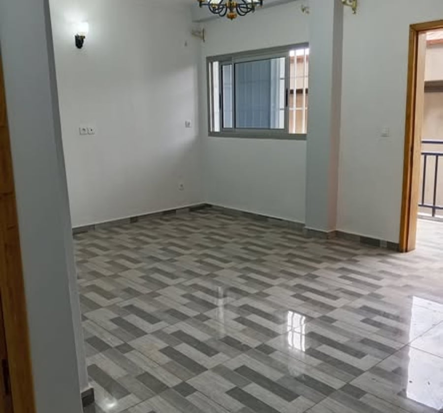 Appartement moderne à louer - 2 chambres - Yaoundé Petits Génies