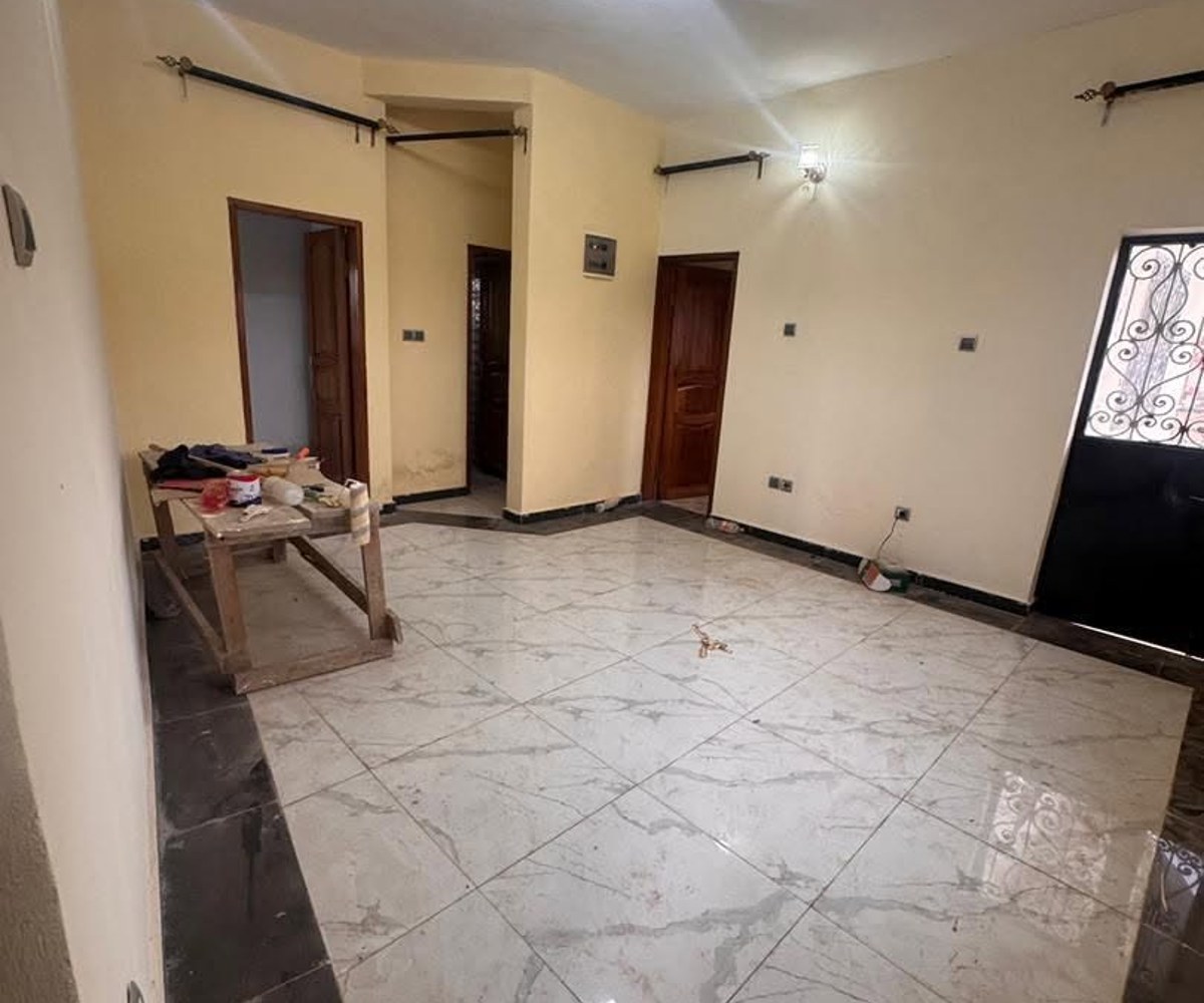 Appartement 3 chambres à louer à Emana - 150 000 FCFA/mois