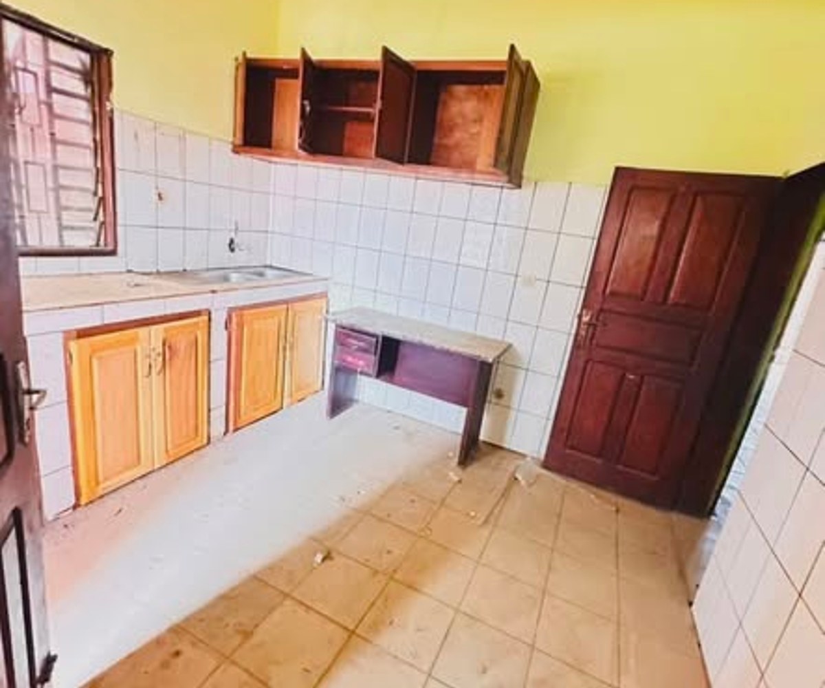 Appartement moderne à Biyem-Assi