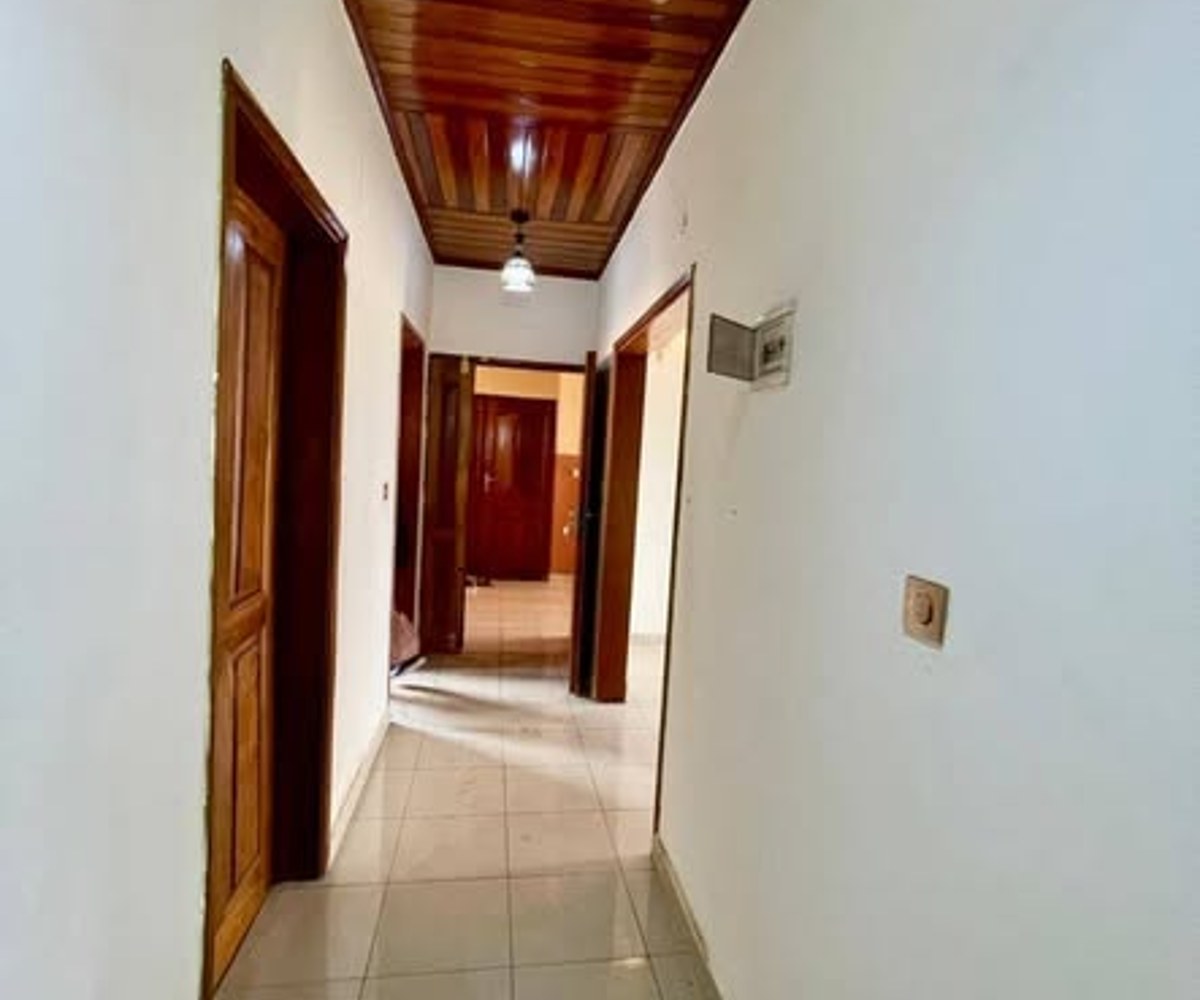 Appartement moderne à louer – Nsam, Sofavin