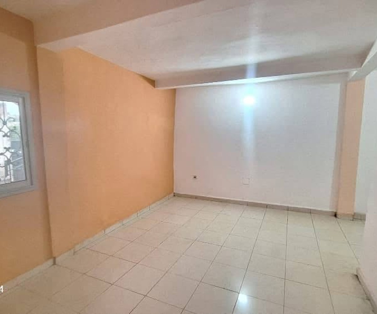 Appartement à louer à Happy - 80 000 FCFA