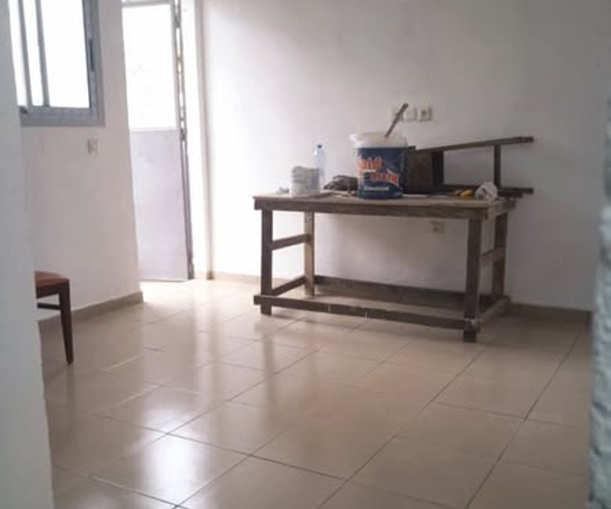 Studio moderne à Ndogpassi III