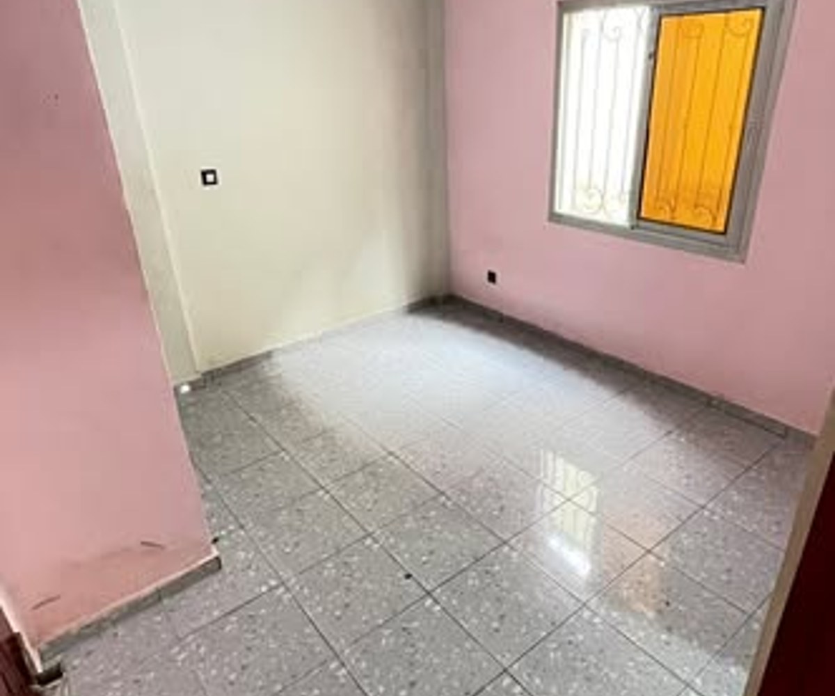 Bel appartement moderne 2 chambres à Nkoabang