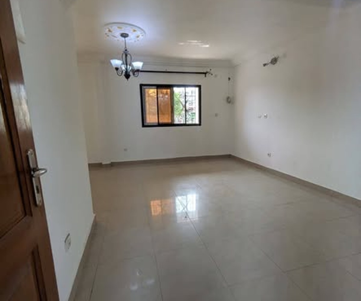 Appartement à louer à PK 14 - 2 chambres