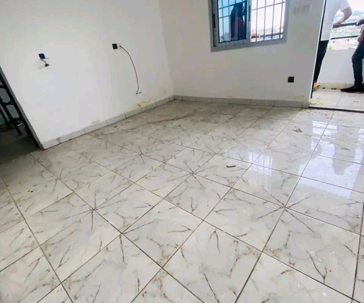Studio moderne à louer - Bépanda 7ème, Douala