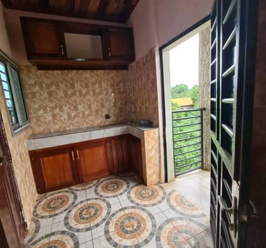 Studio moderne à Nkoabang
